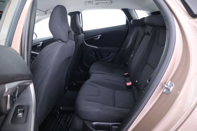 Volvo V40 bild 12