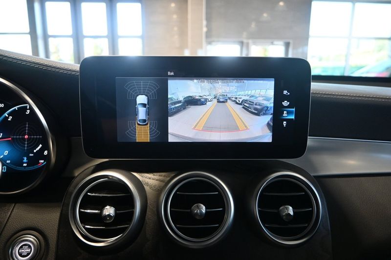 Mercedes GLC220 bild 24