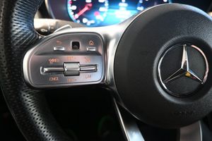 Mercedes GLC220 bild 19