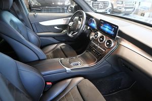 Mercedes GLC220 bild 10