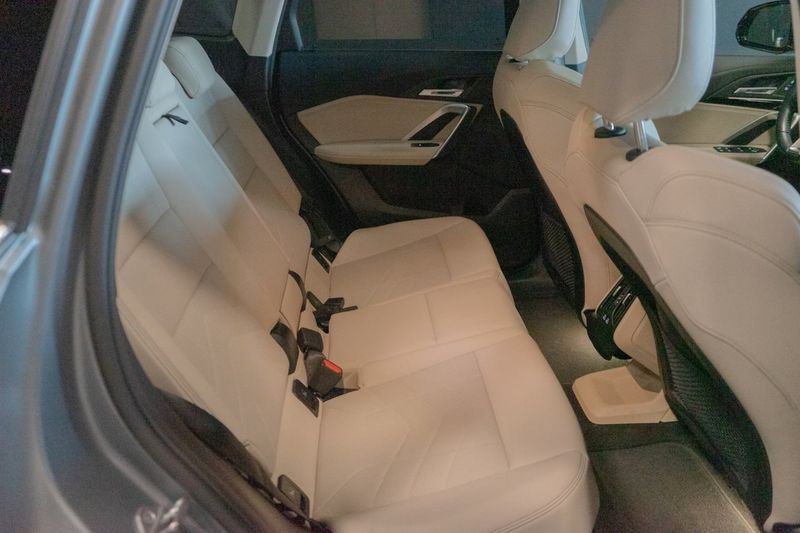BMW X1 bild 10