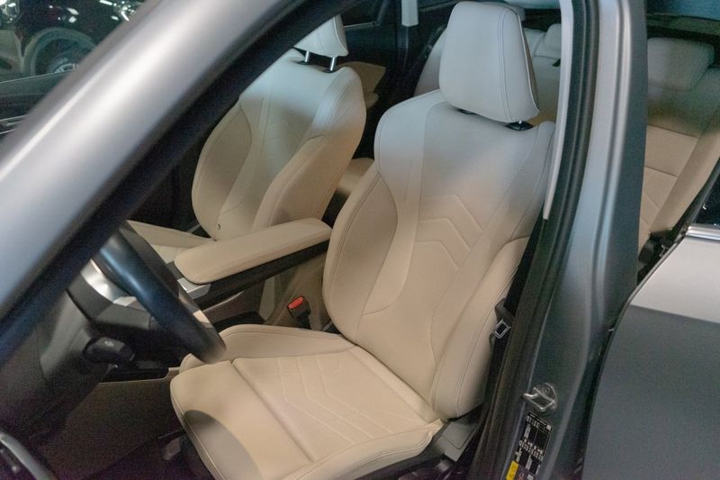 BMW X1 bild 13