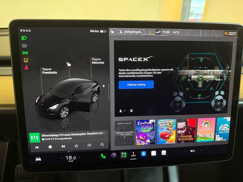 Tesla Model Y bild 18