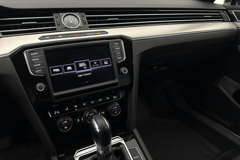 Volkswagen Passat bild 15