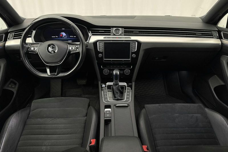 Volkswagen Passat bild 6