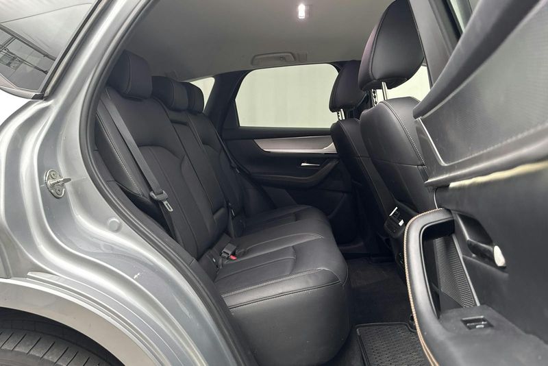 Mazda CX-60 bild 8