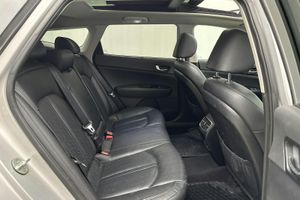 Kia Optima bild 8