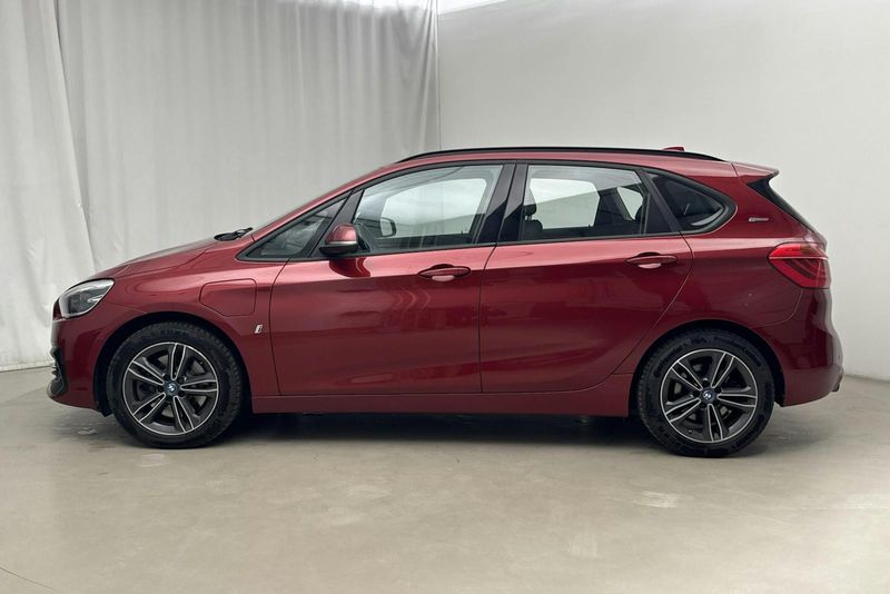 BMW 225 bild 2