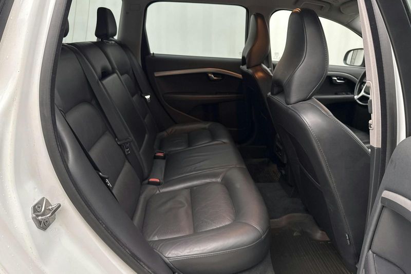 Volvo V70 bild 8