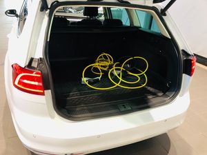 Volkswagen Passat bild 9