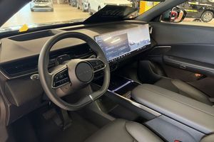 Mazda CX-6e bild 10