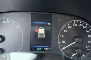 Mazda 2 bild 8