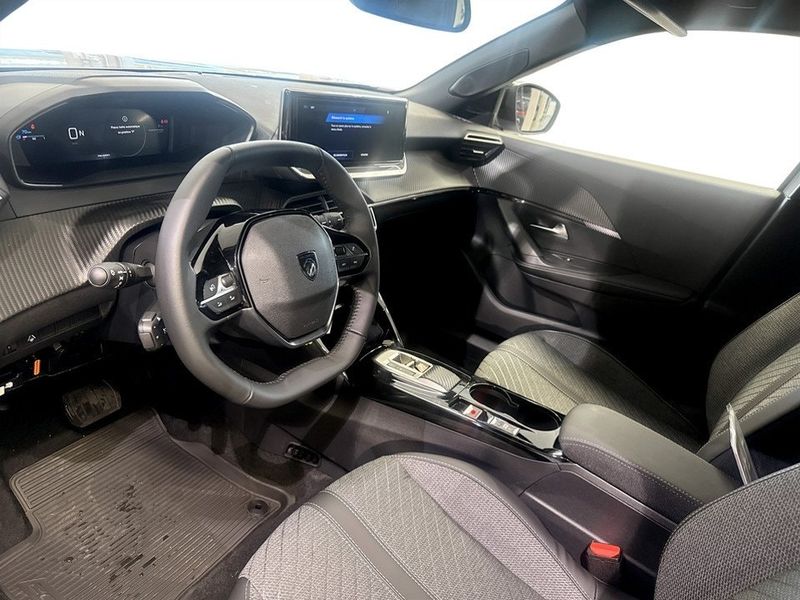 Peugeot 2008 bild 5