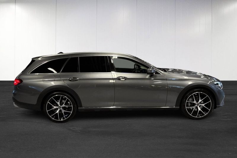 Mercedes E220 bild 8