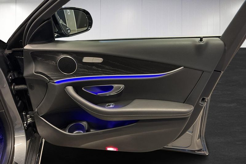 Mercedes E220 bild 15