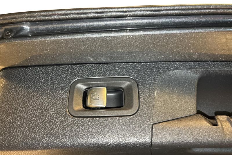 Mercedes E220 bild 21