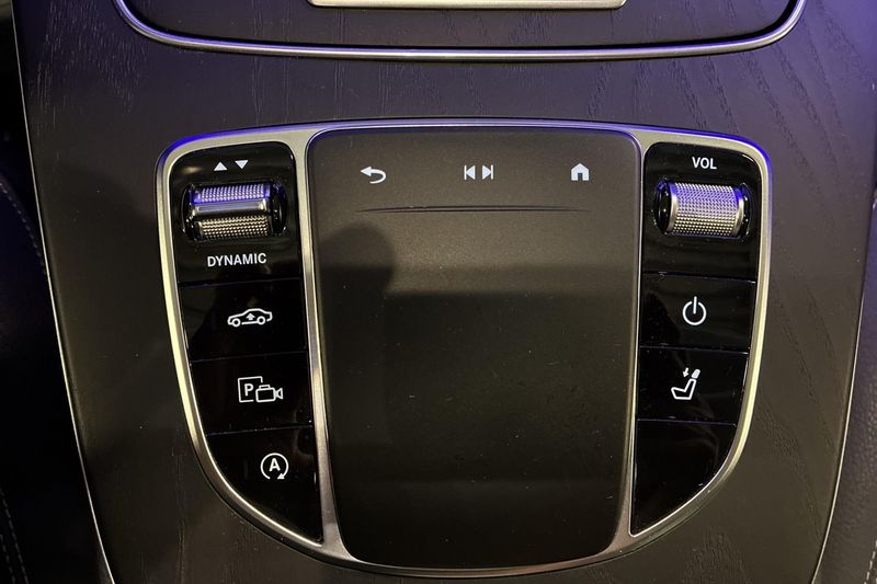 Mercedes E220 bild 19