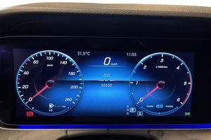Mercedes E220 bild 11
