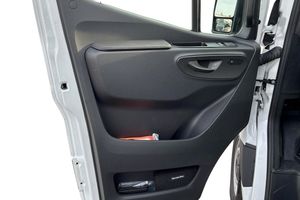 Mercedes e-Sprinter bild 9