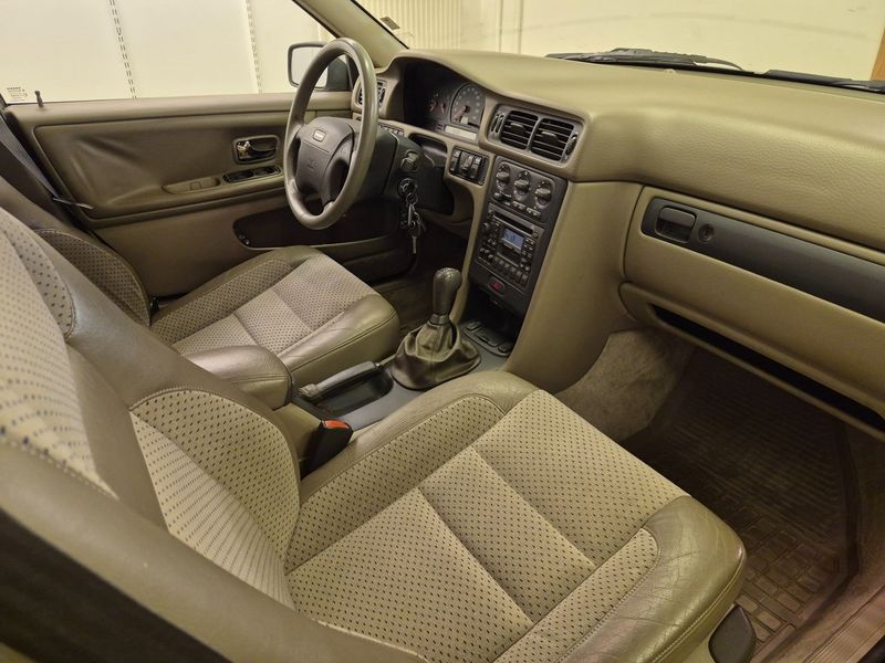 Volvo V70 bild 10