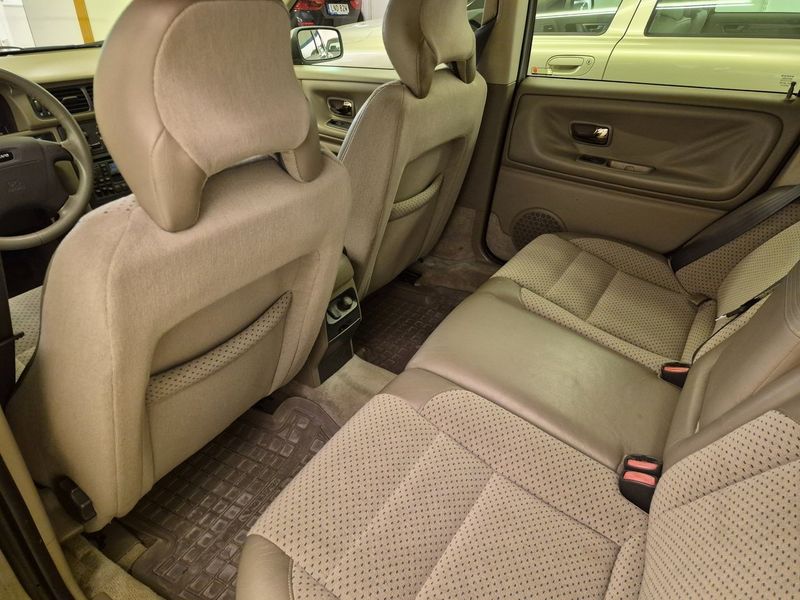 Volvo V70 bild 11