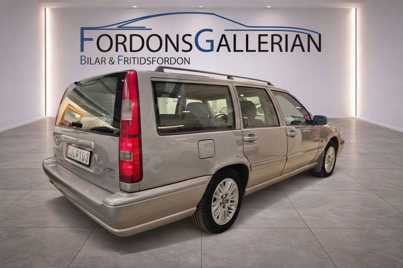 Volvo V70 bild 4