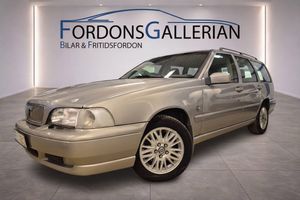 Volvo V70 bild 1