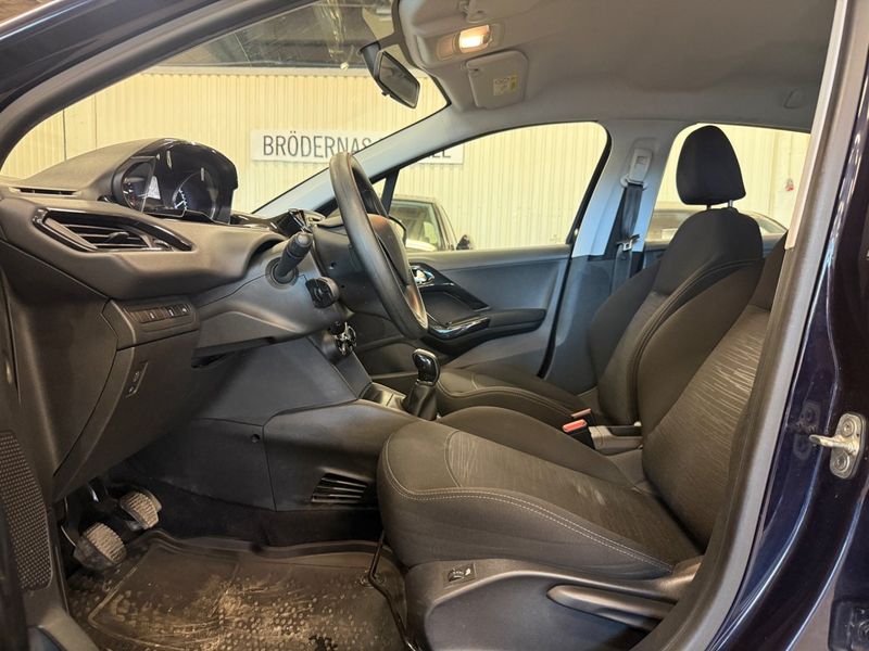 Peugeot 208 bild 9