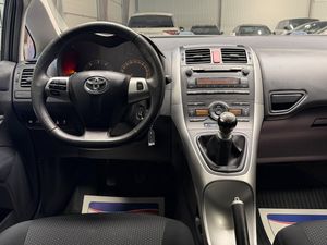 Toyota Auris bild 11