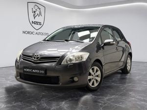 Toyota Auris bild 1