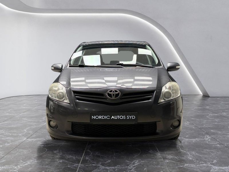 Toyota Auris bild 9