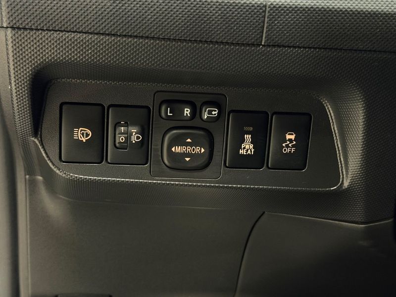 Toyota Auris bild 17