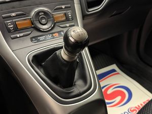 Toyota Auris bild 15