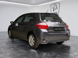 Toyota Auris bild 4