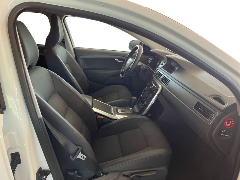 Volvo V70 bild 4