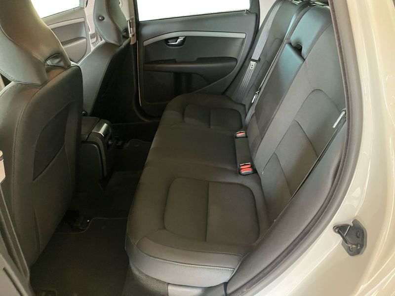 Volvo V70 bild 6