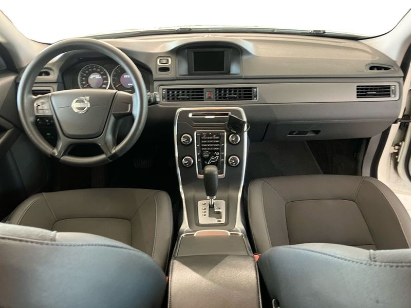 Volvo V70 bild 5
