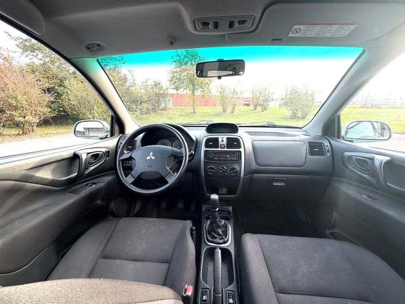 Mitsubishi Space Star bild 7