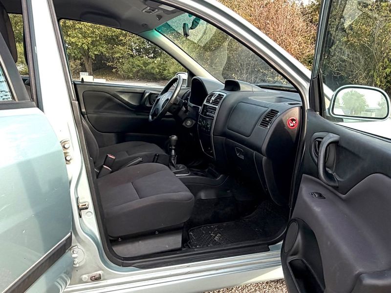 Mitsubishi Space Star bild 6