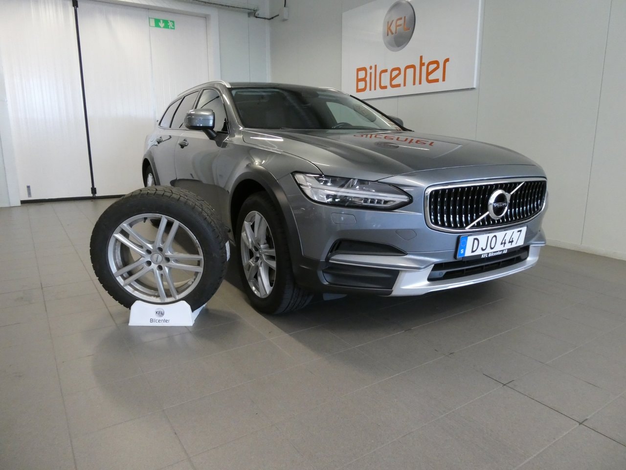 Volvo V90