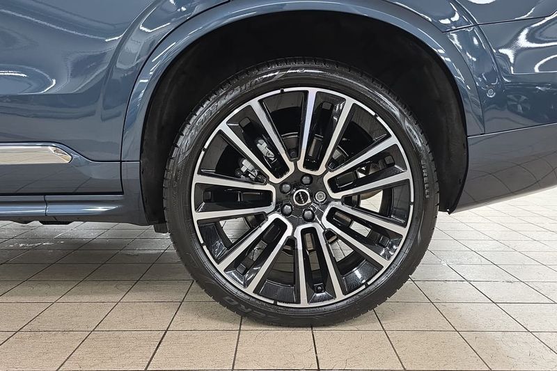 Volvo XC90 bild 17