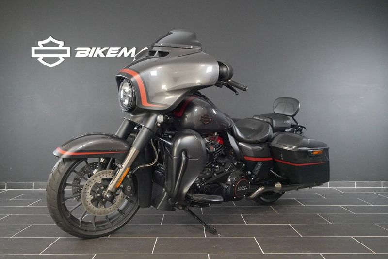 Harley-Davidson CVO Street Glide bild 7