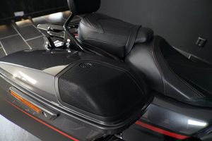 Harley-Davidson CVO Street Glide bild 14