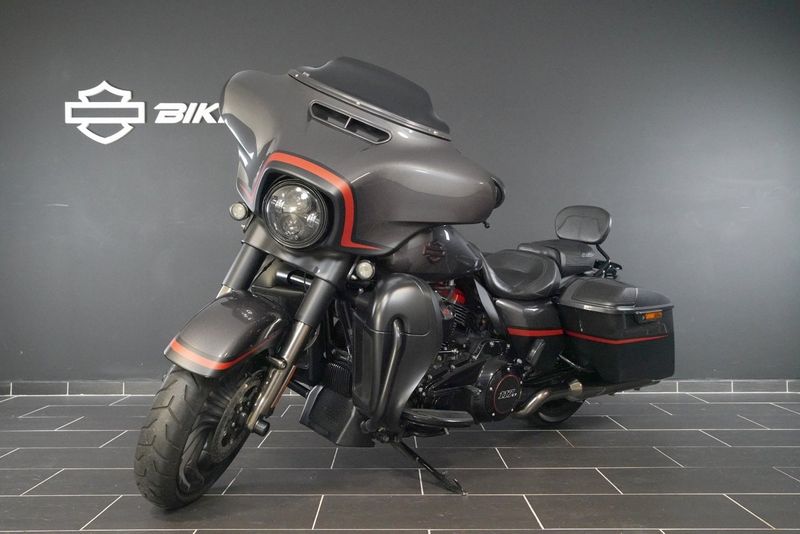 Harley-Davidson CVO Street Glide bild 8
