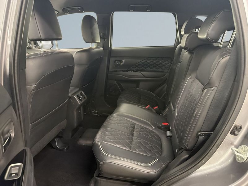 Mitsubishi Outlander bild 12