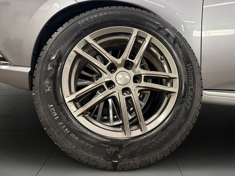 Mitsubishi Outlander bild 13