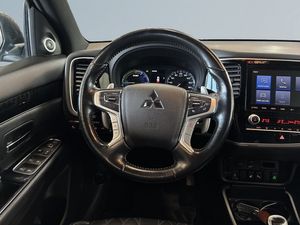 Mitsubishi Outlander bild 8
