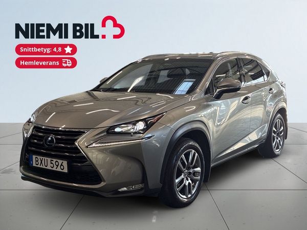 Lexus NX 300h AWD 2.5 AWD E-CVT Executive S&V/Drag/M/Kvärmare/BT - 2015