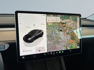 Tesla Model Y bild 15