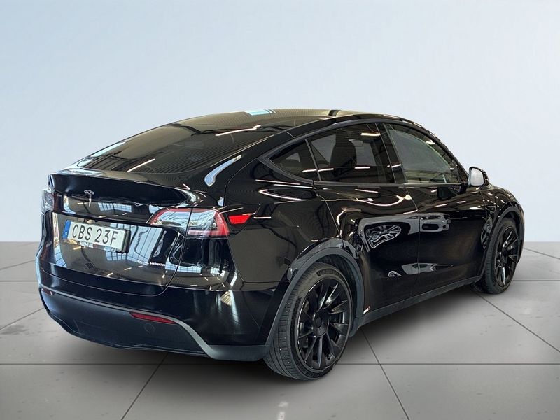 Tesla Model Y bild 6